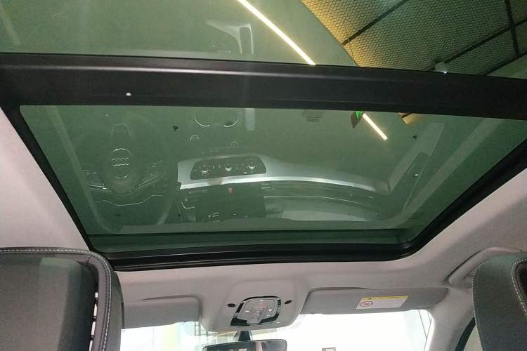 Used Audi A4L 2023 40 TFSI Fashion Dynamic Model
