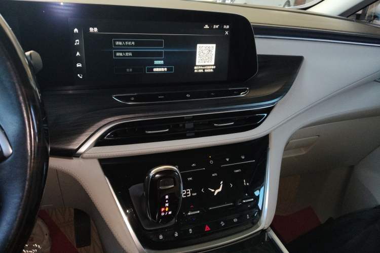 Used Buick GL8 2021 ES Landtrek 653T Comfort Edition
