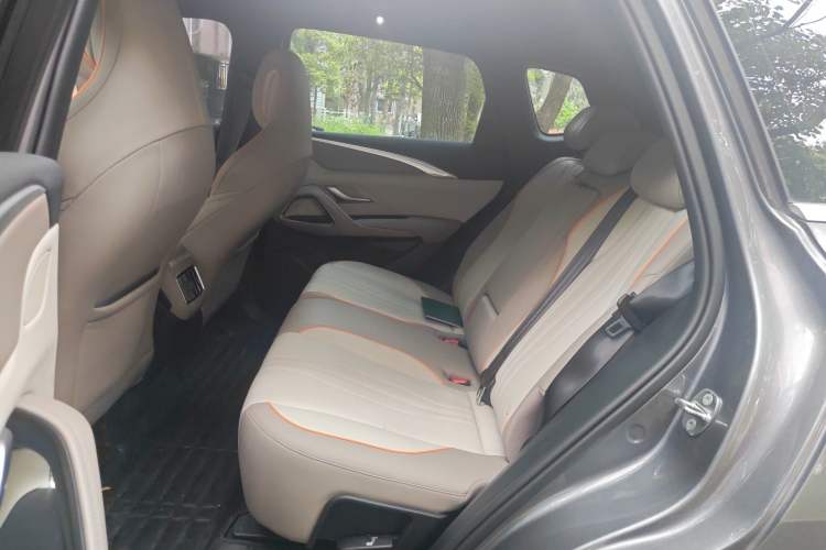 Used BYD Song Pro New Energy 2024 HONOR Edition DM-i 110KM Beyond Model