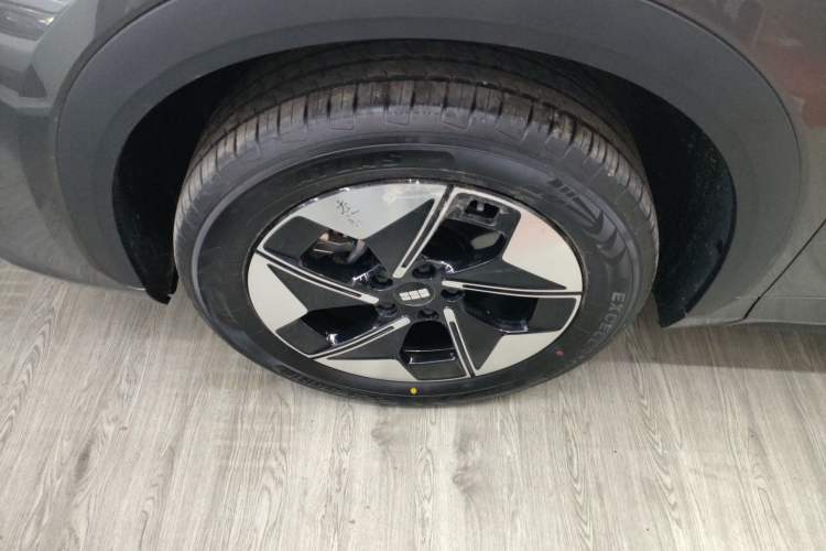 Used Geely Galaxy E5 2026 Model 610km Long-Distance Edition
