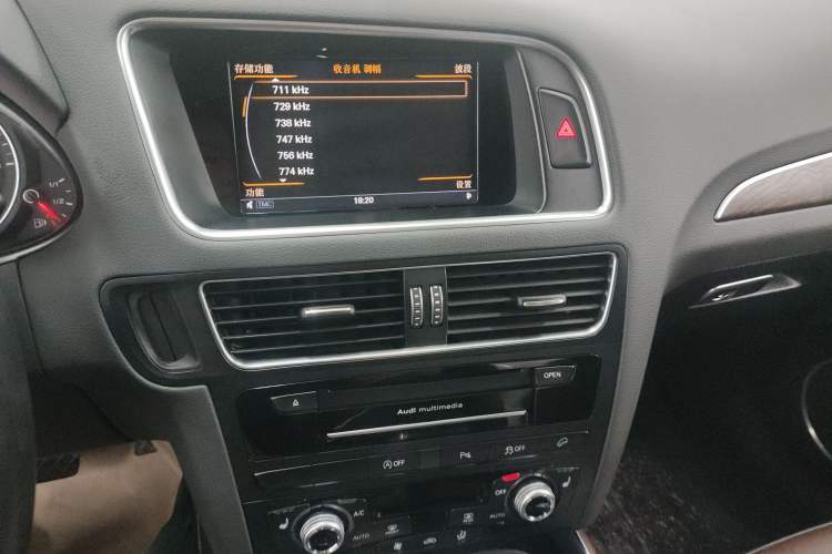 Used Audi Q5 2016 40 TFSI Comfort Model
