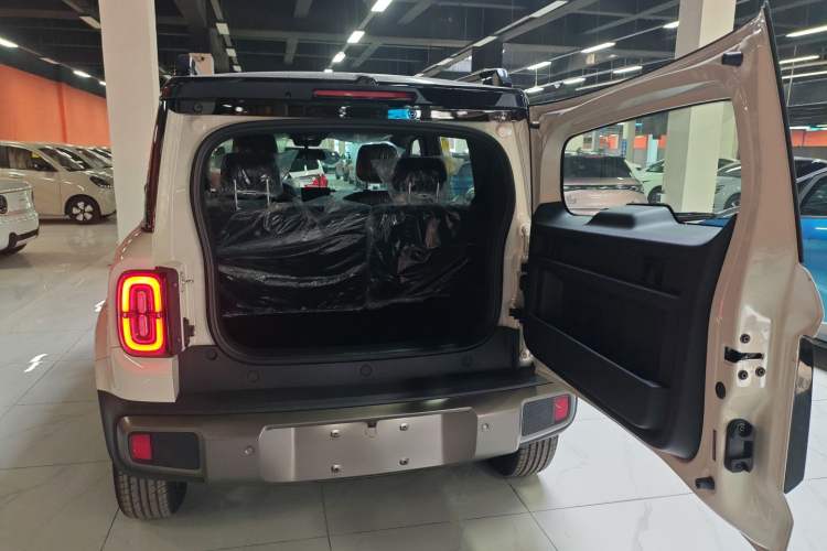 Used Baojun Spark EUV 2026 301km Flagship Edition