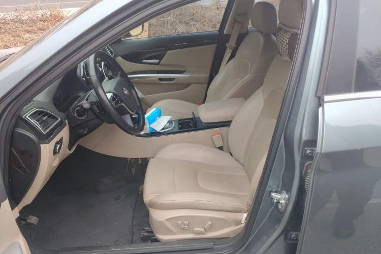 Used BAIC Senova D70 2013 2.0T Elite Edition Left Front Seat