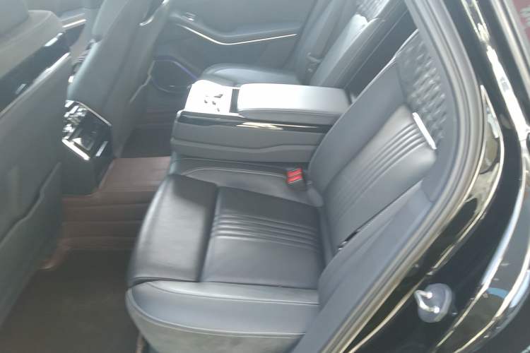 Used Hongqi H9 2020 3.0T Smart Connect Flagship Edition Left Rear Seat