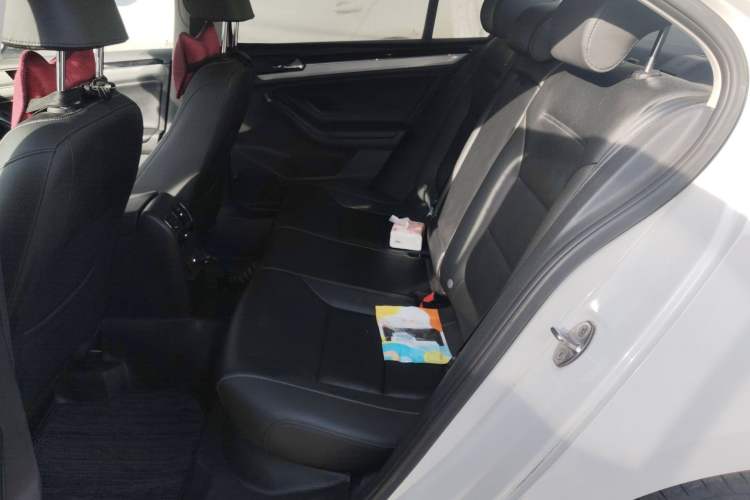 Used Volkswagen Sagitar 2017 1.6L Automatic Comfort Model
