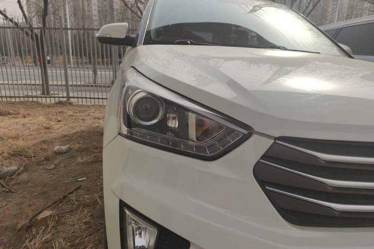 Used Hyundai ix25 2015 2.0L Automatic Two-Wheel Drive Intelligent GLS