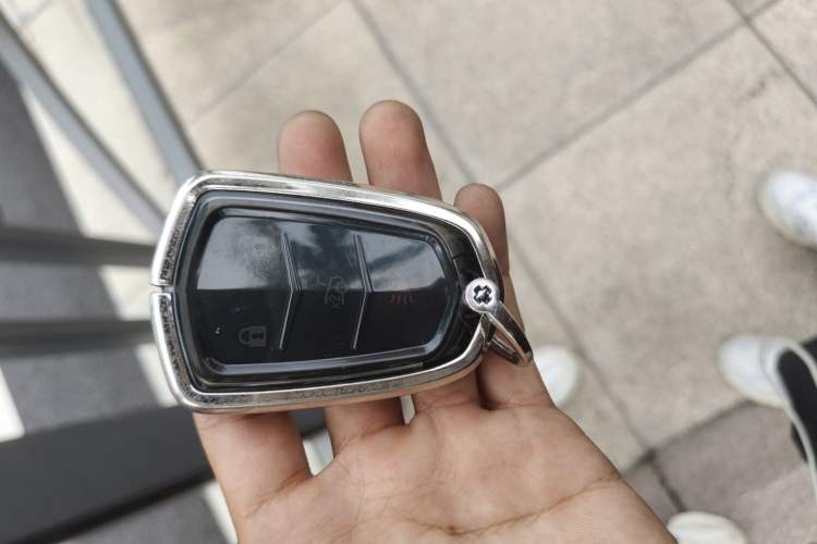 Used Cadillac SRX 2015 3.0L Comfort Version
