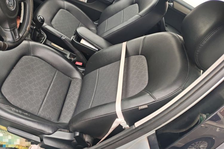 Used Volkswagen Santana 2013 1.4L Manual Comfort Edition
