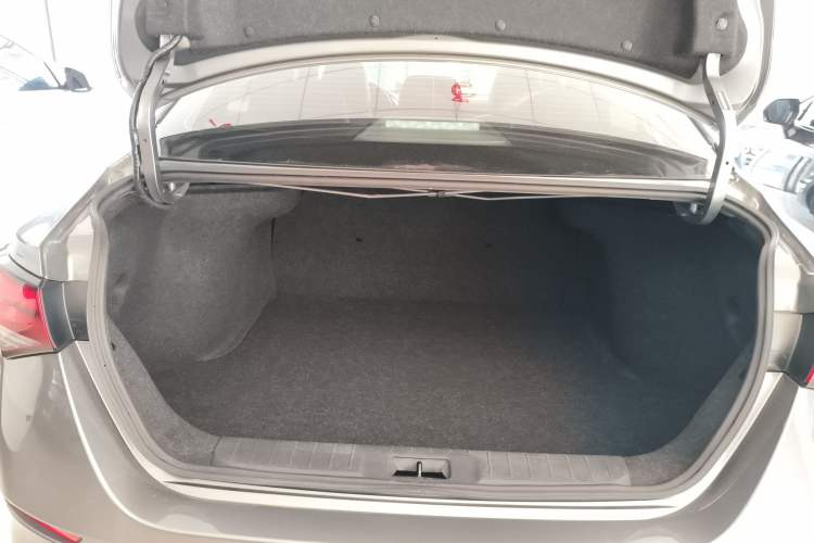 Used Nissan Sylphy 2021 1.6L XL CVT Enjoyment Edition
