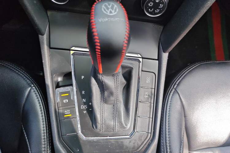 Used Volkswagen Lamando 2017 230TSI DSG Fashion Edition