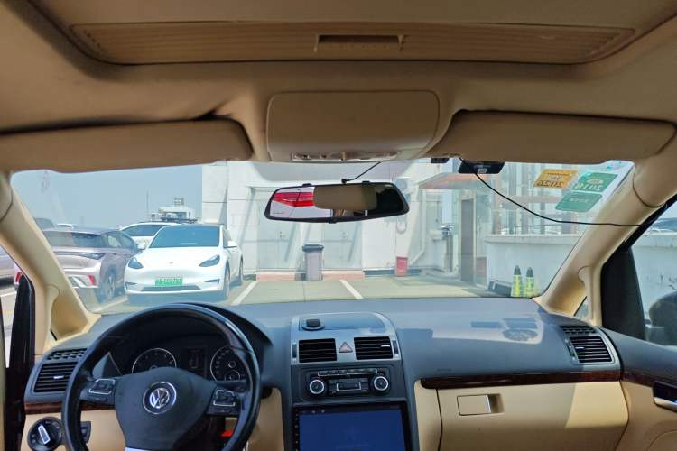 Used Volkswagen Touran 2011 1.4T DSG ZhiZhen Edition 7-Seater