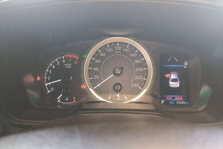 Used Toyota Levin 2022 185T CVT Luxury Edition
