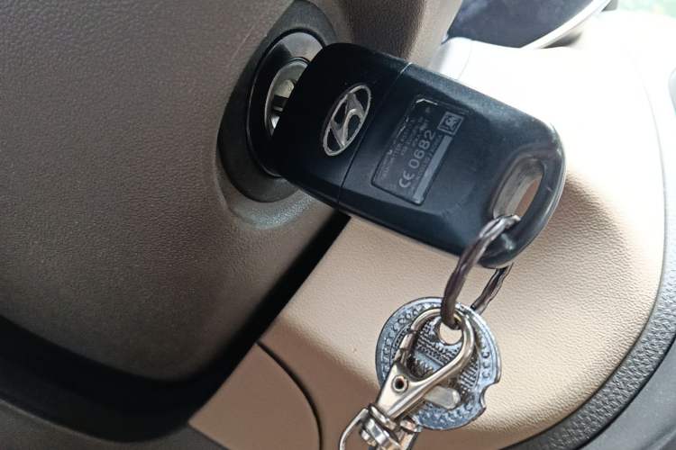 Used Hyundai ix35 2010 2.0L Automatic Two-Wheel Drive New Edition GL Vehicle Key