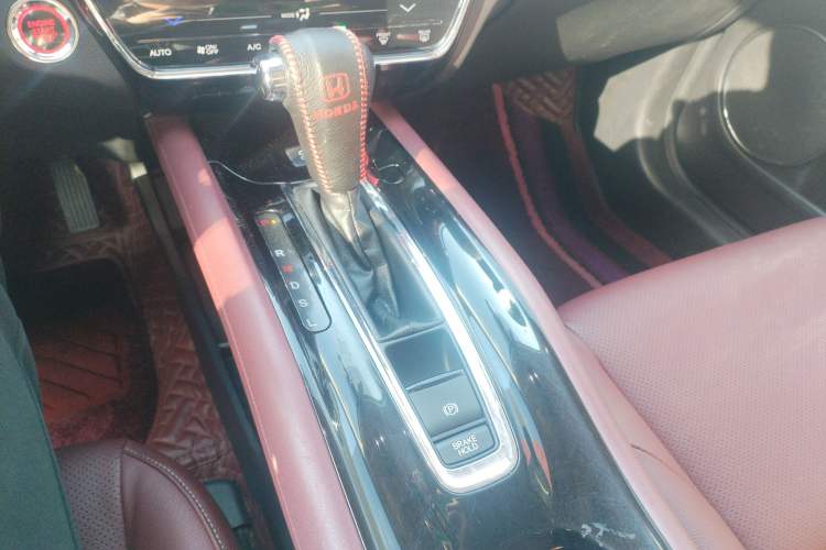 Used Honda Vezel 2019 220 TURBO CVT Flagship Version China VI Emission Standard