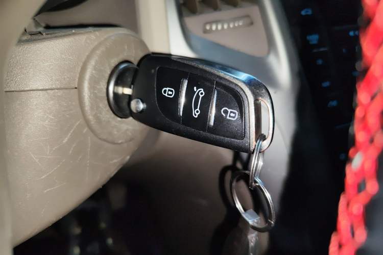 Used Buick GT 2013 GT 1.6L Automatic Fashion Edition Interior 1