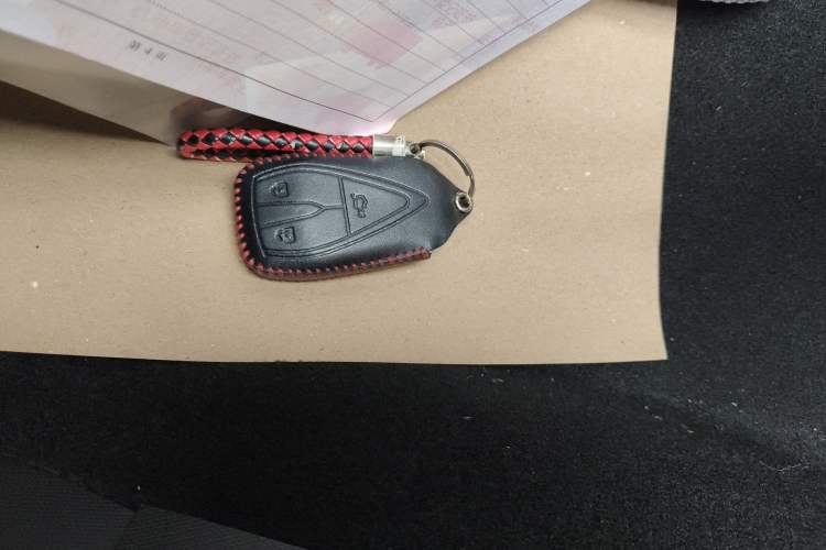 Used CHANGAN OSHAN X5 2021 Revised Version 1.5T DCT Luxury Edition