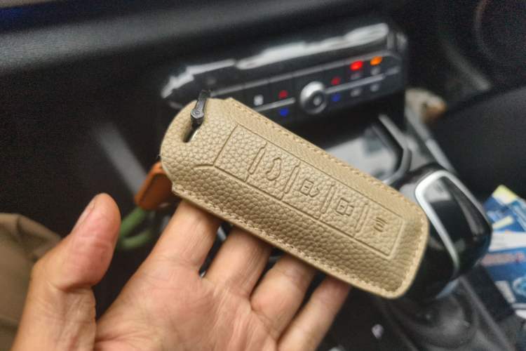 Used Wey VV7 2017 VV7c 2.0T Luxury Model
