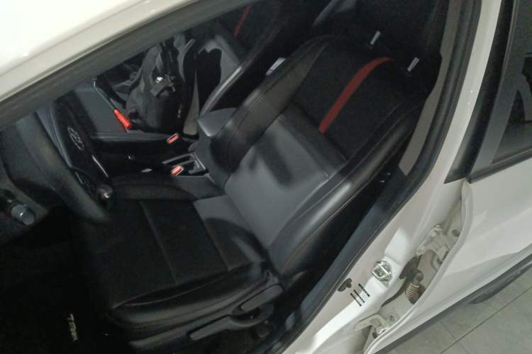 Used Toyota YARiS L Zhi Xuan 2022 X-Trail 1.5L CVT Luxury PLUS Edition
