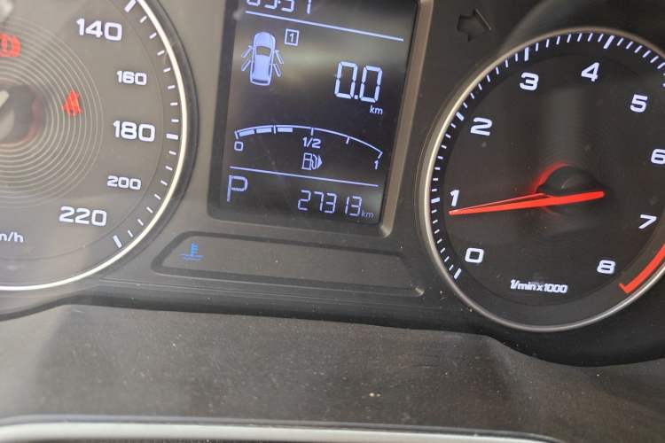 Used MG ZS 2018 1.5L Automatic Luxury Edition China V Standard
