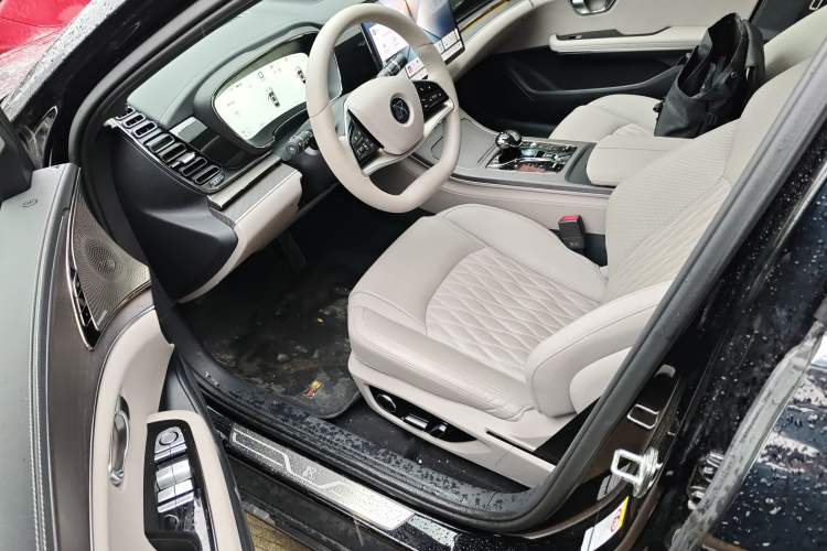 Used BYD Han 2025 DM-i 125KM LiDAR-Powered Intelligent Driving Model
