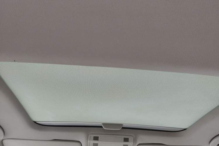 Used Volkswagen Golf 2017 230TSI Automatic Comfort Edition – Celebrating Milestone of One Million Units
