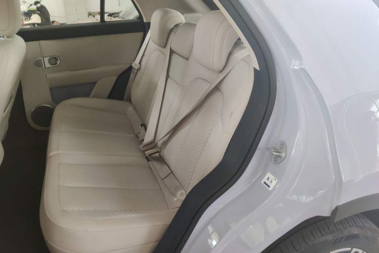 Used firefly 2025 Illuminated Edition
