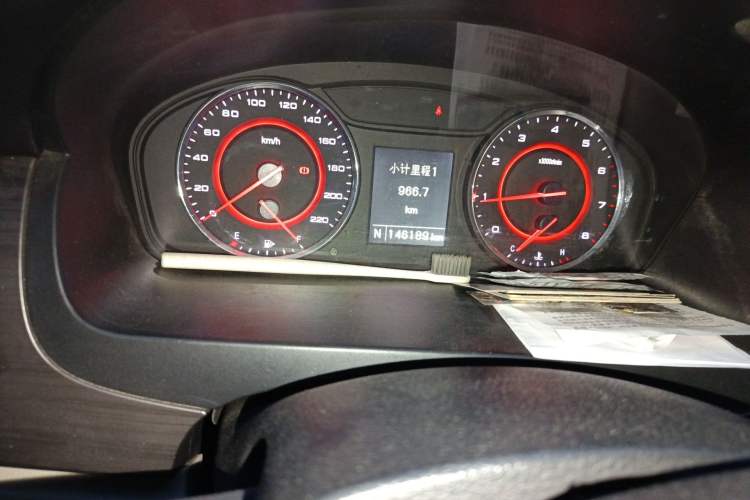 Used SAIC MAXUS G10 2018 PLUS 2.0T Automatic Smart Edition Instrument Cluster