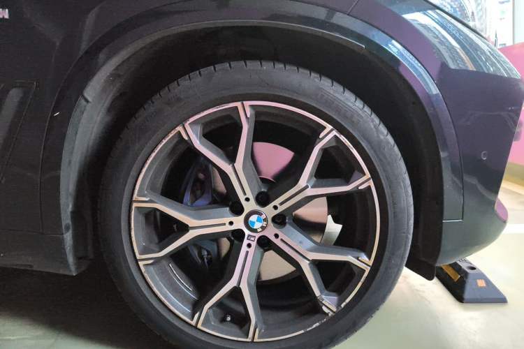 Used BMW X5 2021 xDrive40i Luxury Model with M Sport Package