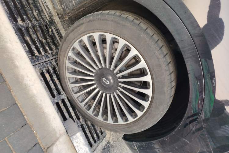 Used Hima AITO M9 2024 Range-Extended Ultra Version 52 kWh 5-Seater Model