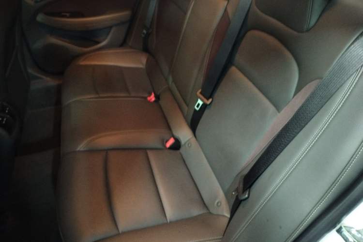 Used Chevrolet Malibu 2018 530T Automatic Fashion Edition Left Rear Seat