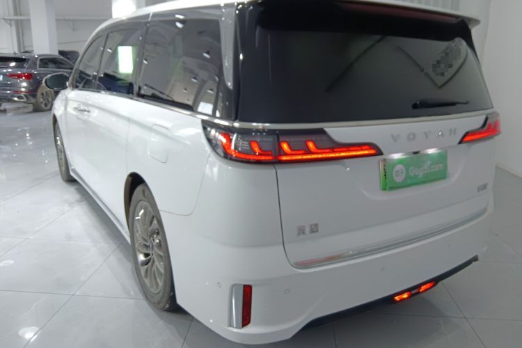 Used VOYAH Dream 2024 PHEV Ultra-Long Range Flagship Edition
