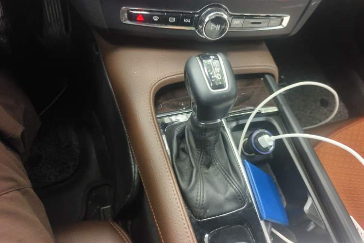 Used Volvo S90 2018 T4 Zhiyuan Edition