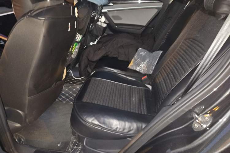 Used Volkswagen Tayron 2023 280TSI Two-Wheel-Drive Luxury Plus Advanced Version