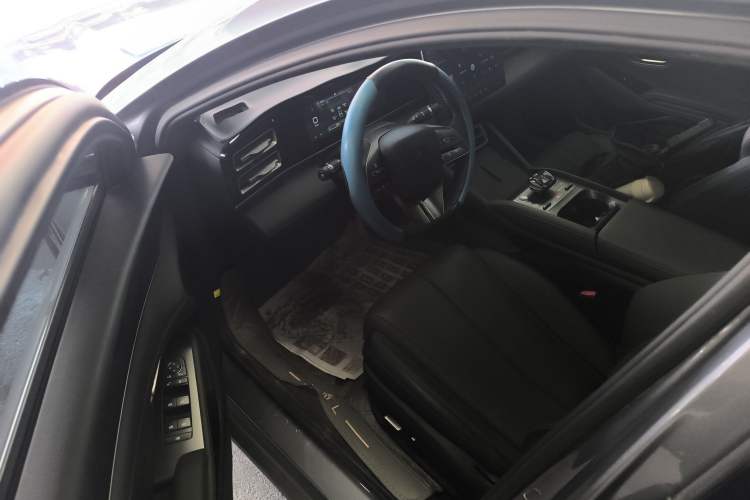 Used BYD Qin L 2024 DM-i 120KM Leading Model