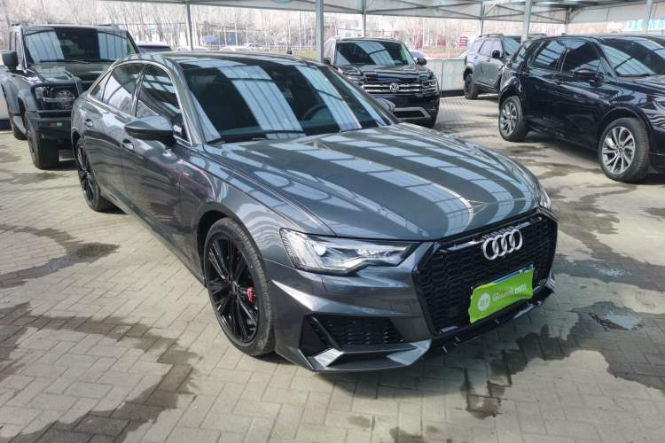 Used Audi A6L 2022 45 TFSI Prestige Dynamic Edition Front Right 45 Deg