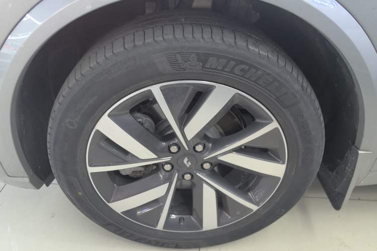 Used Li Auto L8 2023 Max model
