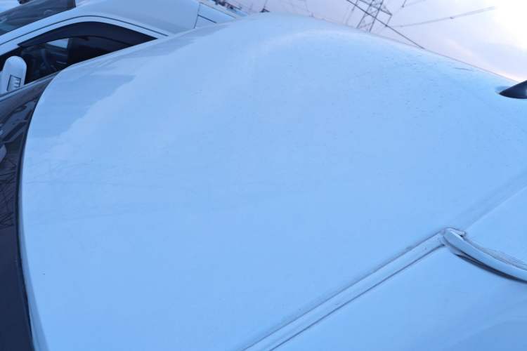 Used JMC Fushun 2023 2.0T Automatic Mid-Range High-Roof Commercial Multi-Purpose 7-Seater Passenger Vehicle Roof