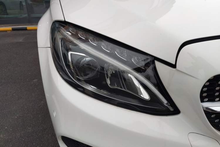 Used Mercedes-Benz C-Class 2018 C 200 Sport Edition Right Front Headlight