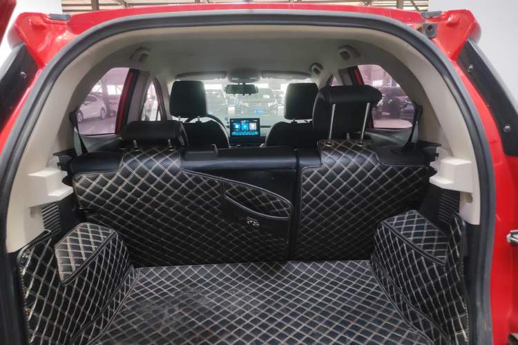 Used BYD Yuan New Energy 2019 EV535 Smart Connect Trendsetting Model