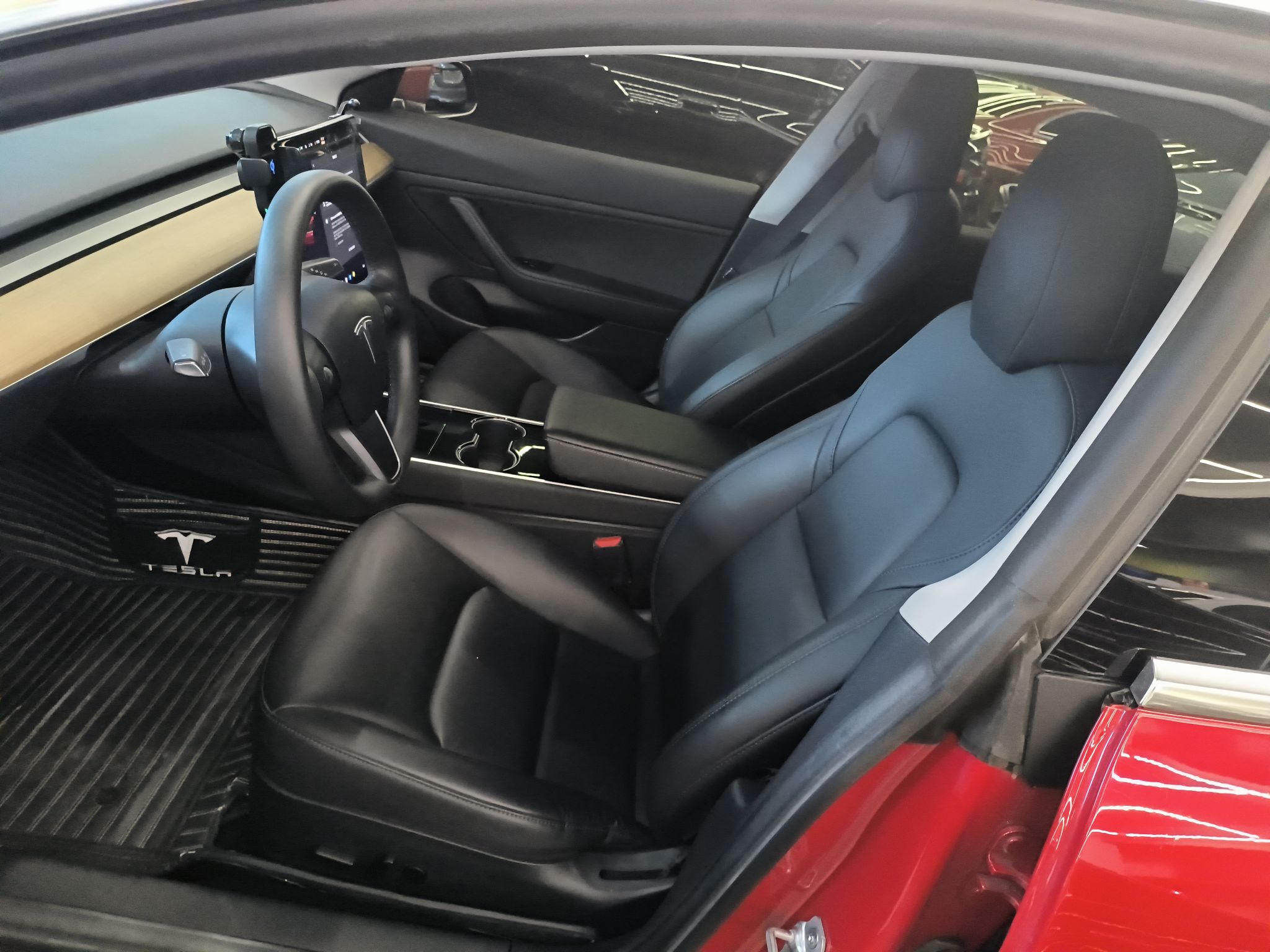 Interior delantero