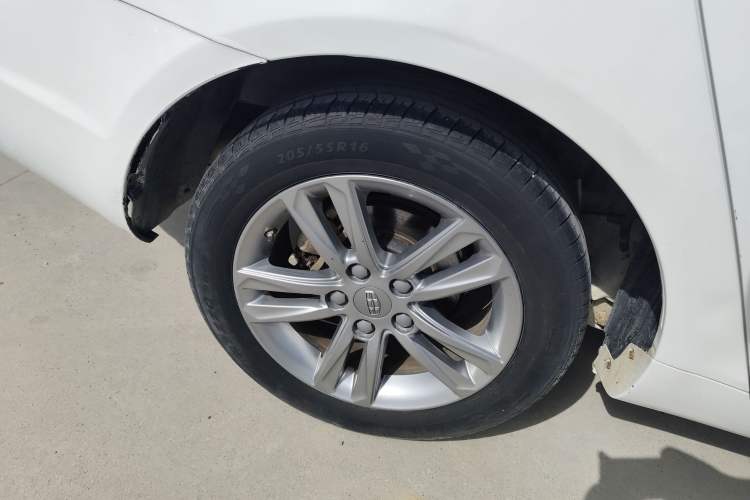 Used Geely Auto Emgrand 2017 Sedan Million Edition 1.5L Manual Upward Connect Version