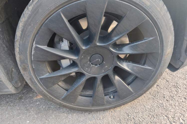 Used Tesla Model Y 2022 Rear-Wheel-Drive Version
