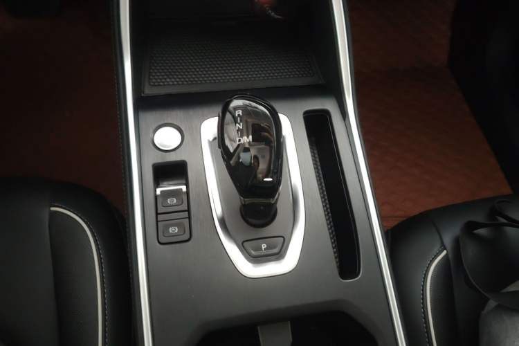 Used Haval H6 2021 National Trend Edition 1.5T Automatic Urban Version Gear Lever