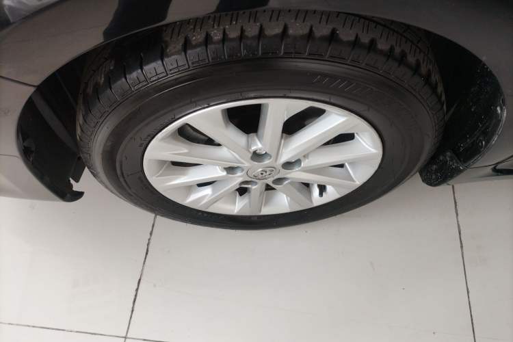 Used Toyota Camry 2016 2.0G 10th Anniversary Leading Edition
