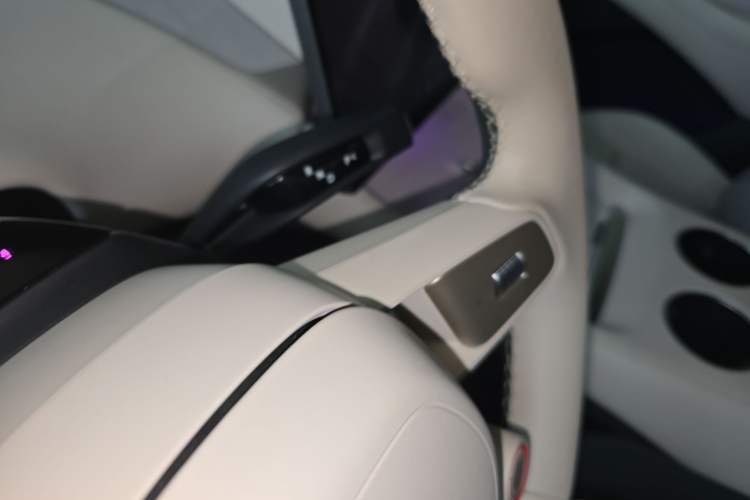 Used Xiaomi Auto YU7 2025 Ultra-Long Range Rear-Wheel Drive Version