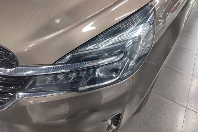 Used Buick GL8 2022 Land Executive Class 652T Prestige Model Left Front Headlight