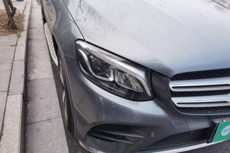 Used Mercedes-Benz GLC 2017 GLC 260 4MATIC Luxury Model