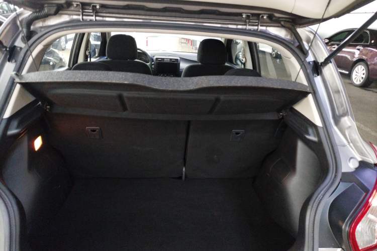 Used Nissan Tiida 2014 1.6L CVT Comfort Model