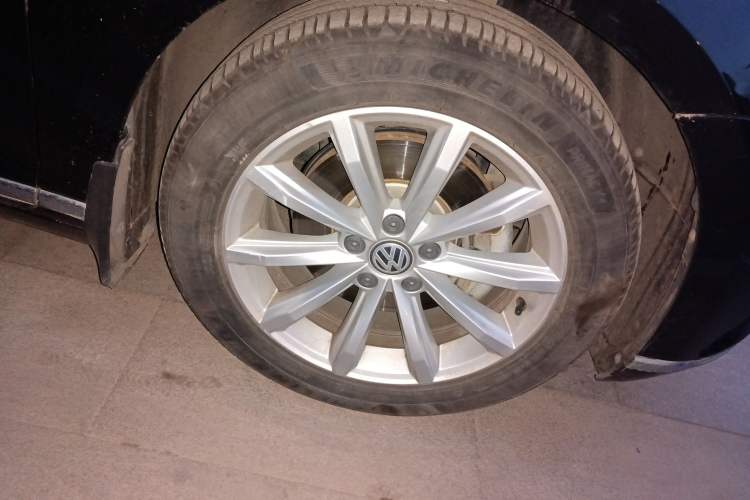 Used Volkswagen Magotan 2018 280TSI DSG Leading Model
