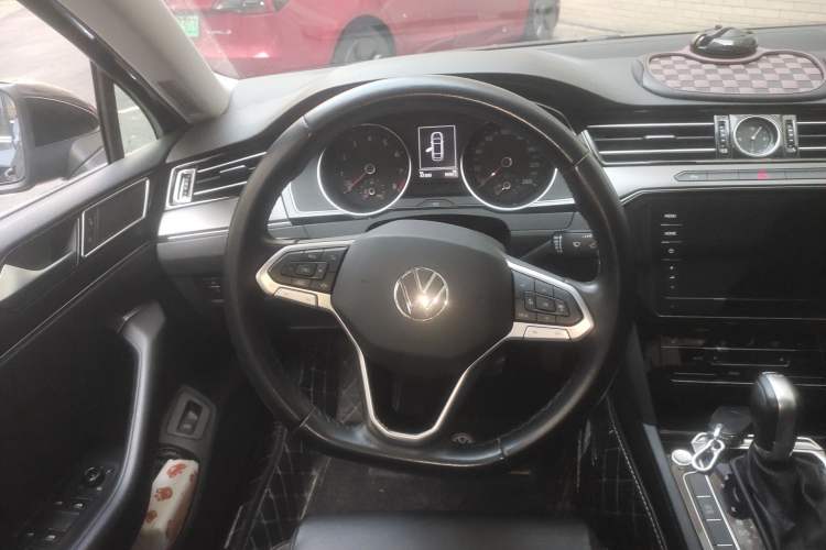 Used Volkswagen Magotan 2020 330TSI DSG Leading Model
